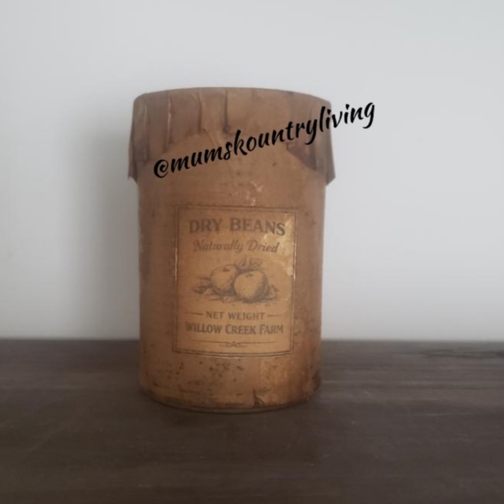 Old Fashioned Primitive Dry Beans